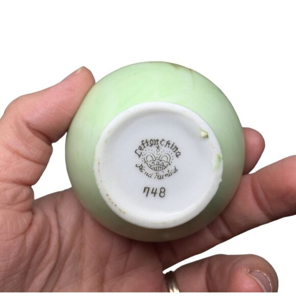 Vintage Hand Painted Lefton China 748 Mini Bud Vase - Picture 7 of 8